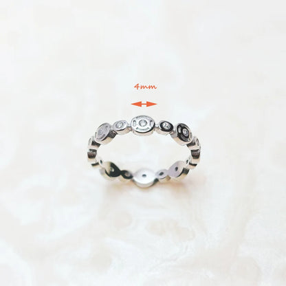 Damen-Ring weiße Steine rund elegant aus Sterlingsilber