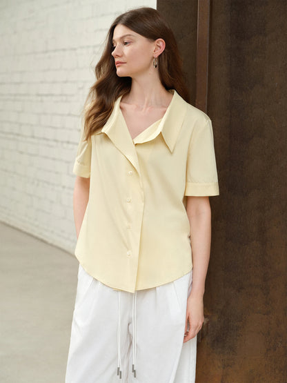 Kurzärmeliges Patchwork-T-Shirt mit Kontrastfarben im Karo-Design – modischer Allrounder für den Sommer.