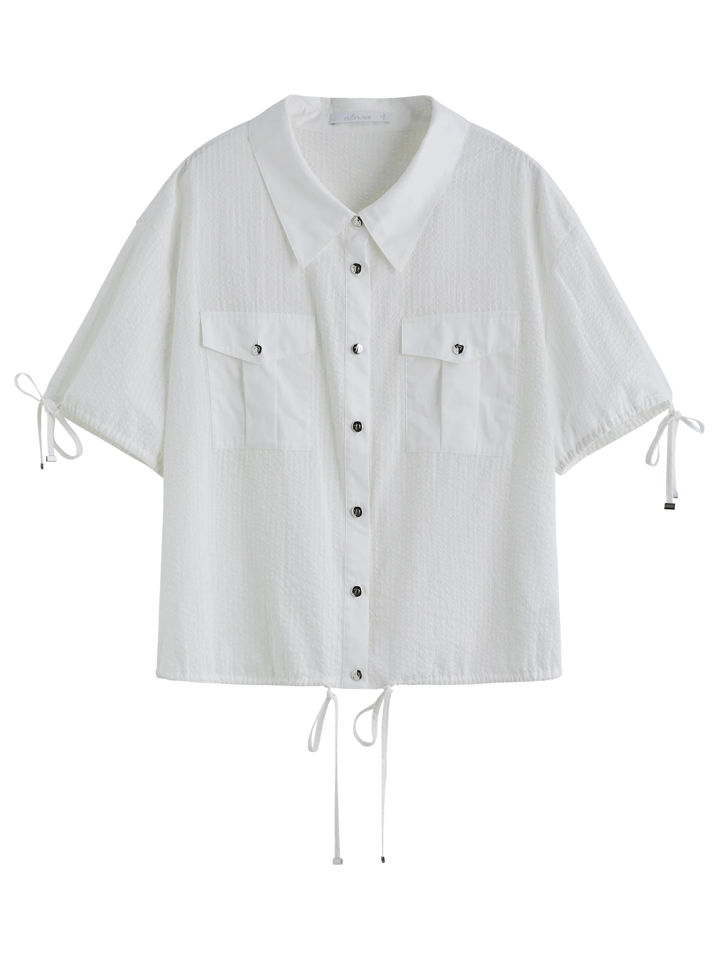 Französisch inspiriertes Damenhemd im minimalistischen Stil – figurbetontes, sommerliches Oberteil in zartem Rosa