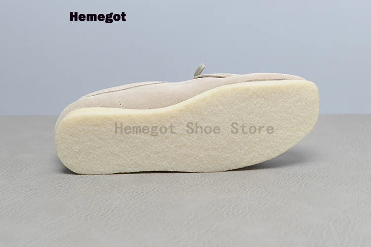 Herren-Schuhe aus Leder, hellbeige, Rückseite mit dicker Außensohle