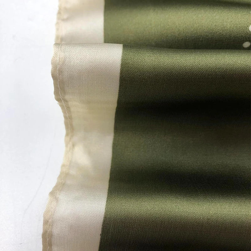 Damen Seidenschal 70cm quadratisch Frühling Halstuch Krawatte Hijab Haarband Bandana