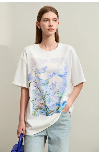 Damen T-Shirt im Minimalismus-Stil mit Kunstöl-Farbdruck für den Sommer