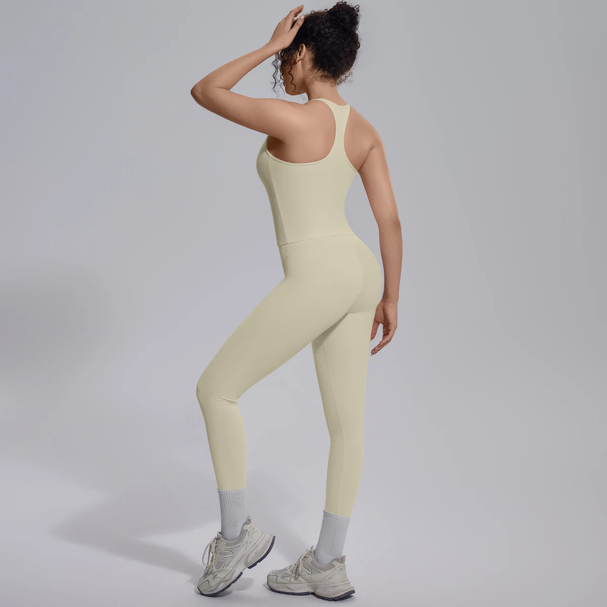 Damen-Yoga-Set mit Leggings, cremeweiß, Rückenansicht seitlich