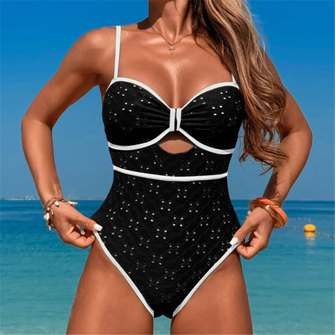 Damen-Badeanzug Cut-Out High-Leg Monokini Weste gepolstert 2026