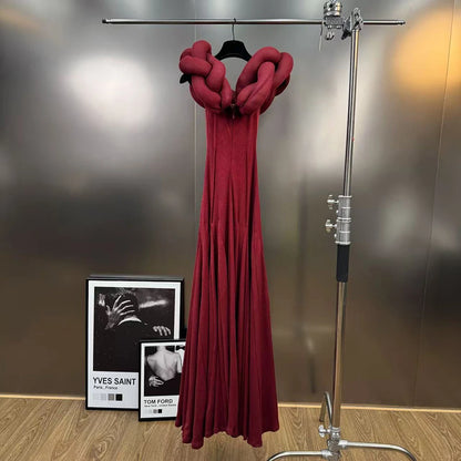 Elegantes Damen-Kleid mit Rundhalsausschnitt und langen Ärmeln – Patchwork-Design mit Perlen für einen stilvollen Auftritt.