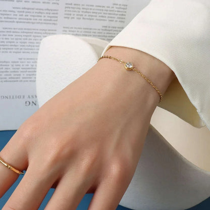 Damen-Armband mit Moissanit in Lünettenfassung