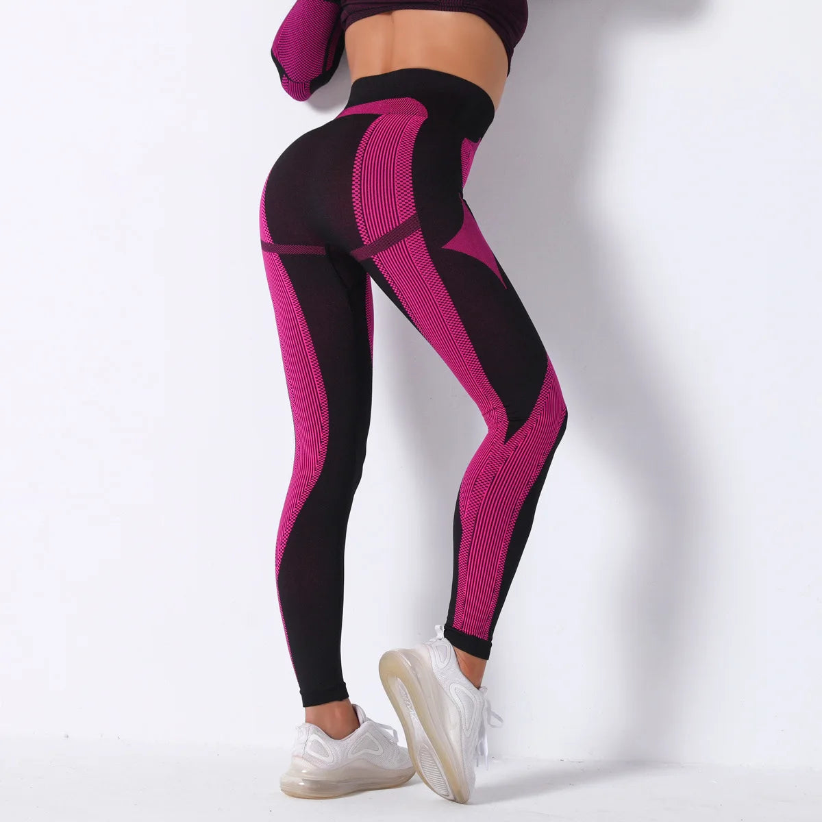 Hamidou nahtlose Yoga-Leggings, schwarz mit magentafarbenen Seitenstreifen