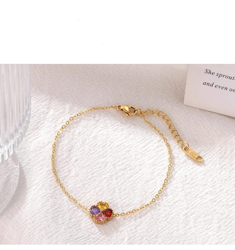 Damen-Armband mit bunten Zirkonia-Herzen
