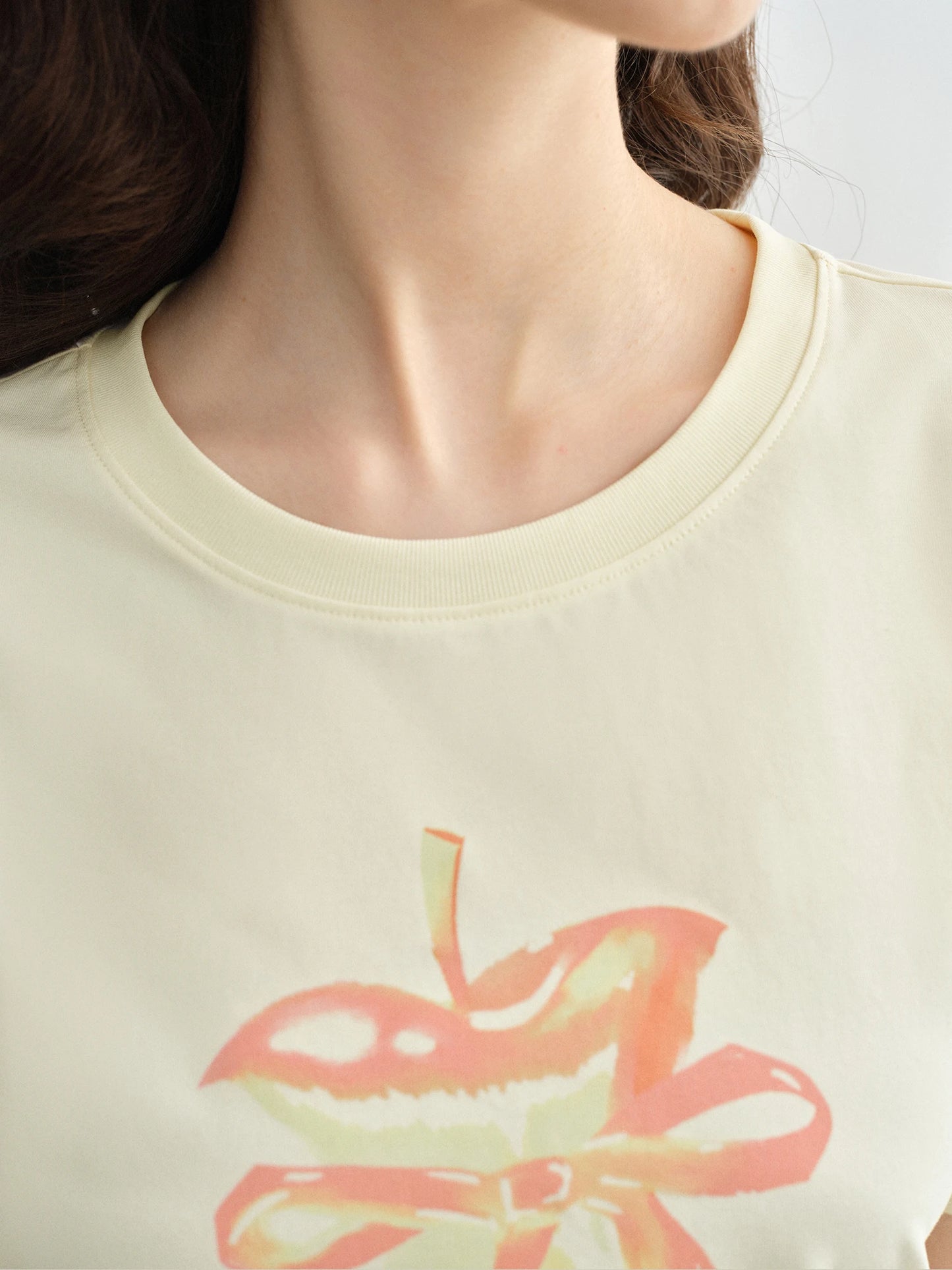 Langarm-Bluse aus 100% Baumwolle in Rosa mit Polo-Kragen und Fake-Layer-Design – ideal für den Frühling