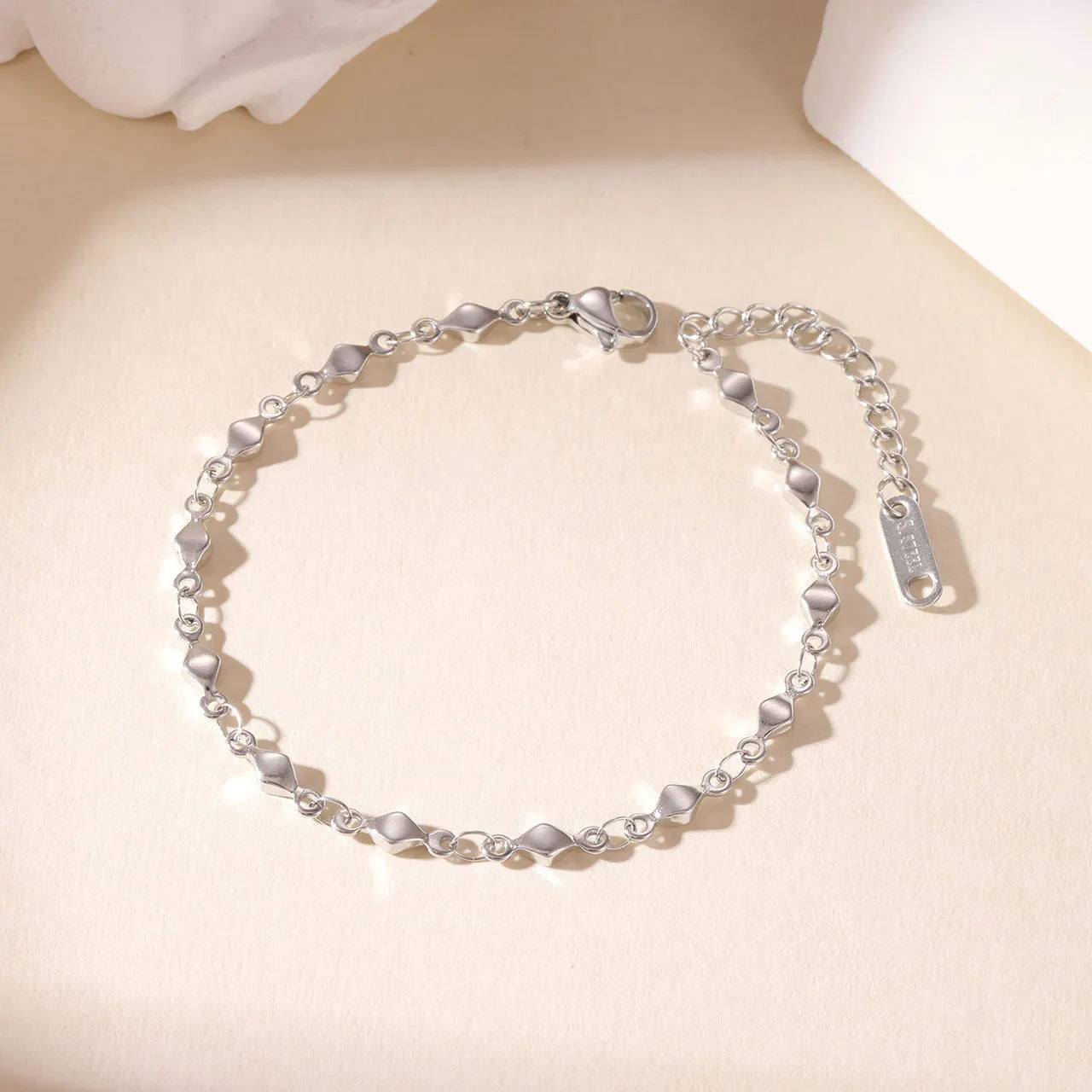 Damen-Gliederarmband geometrisch aus Edelstahl