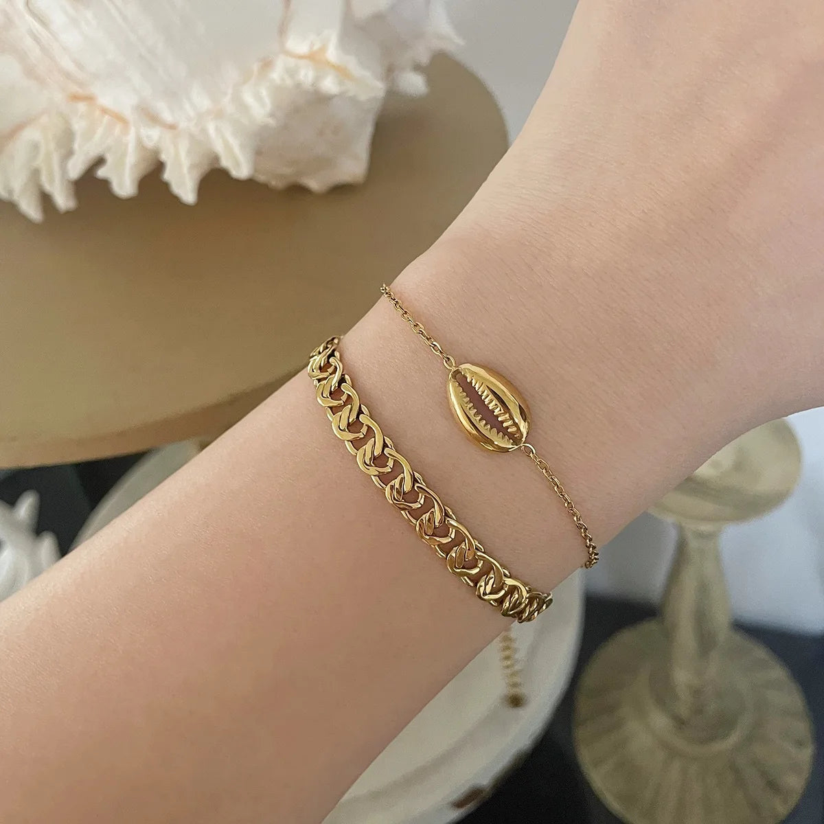 Damen-Gliederarmband gedreht aus Titanstahl