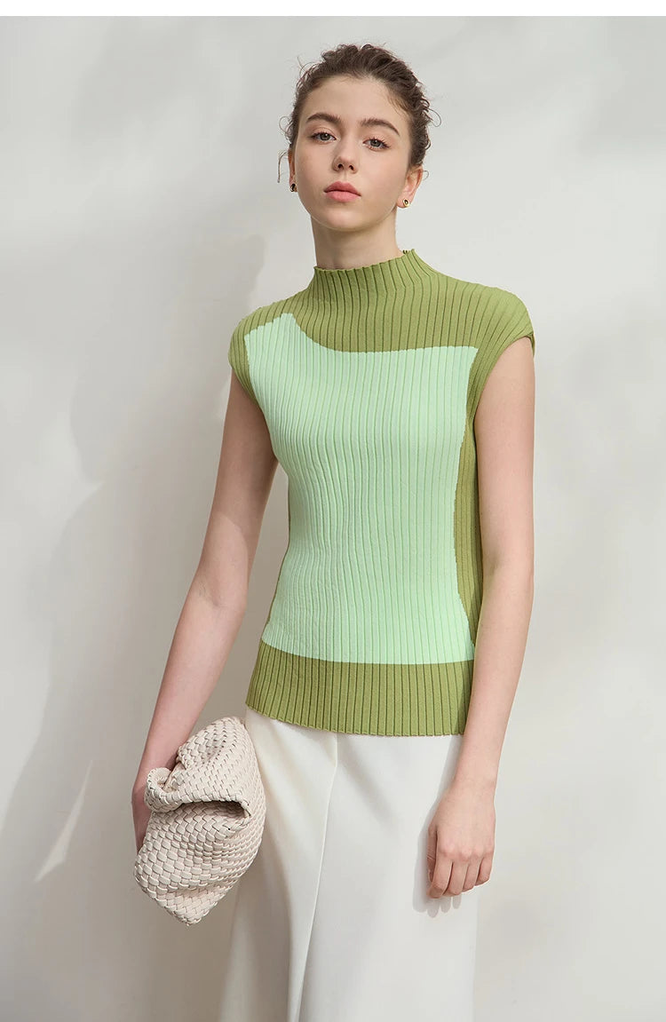 Damen-Ärmelloser Strickpullover Salbeigrün mit Halb-Rollkragen und Rippstruktur