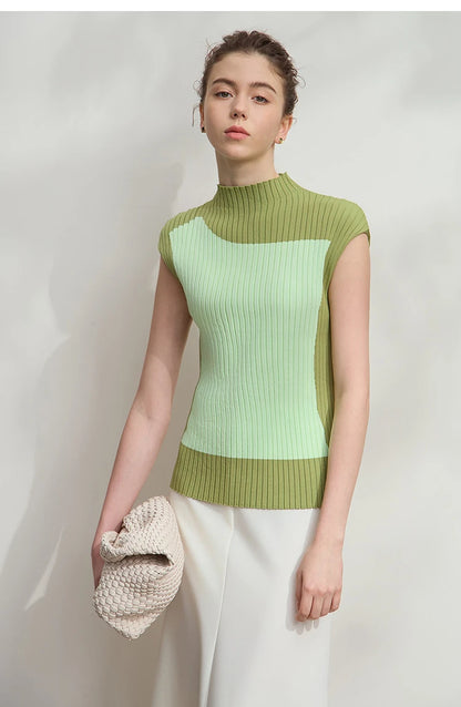 Damen-Ärmelloser Strickpullover Salbeigrün mit Halb-Rollkragen und Rippstruktur