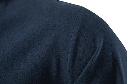 Leichtes Herren-Kurzarmhemd in einfarbigem Design – ideal für Freizeit und Business