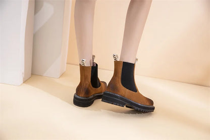 Women Winter Boots Sued Genuine Leather  New Fashion British Style Women Chelsea Boots Large Size 41　42　43 Female Ankle Boots