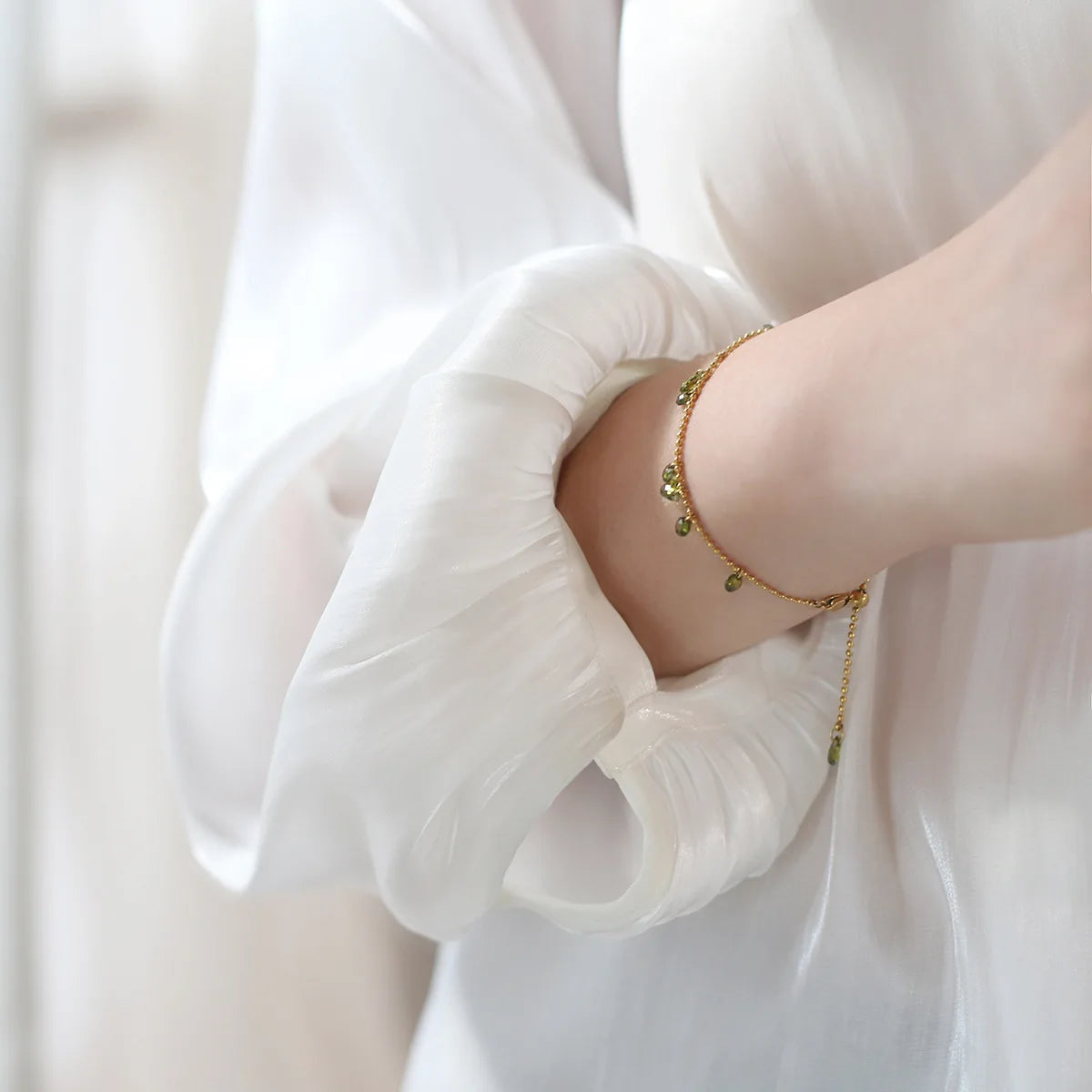 Damen-Armband Quaste mit Zirkonia