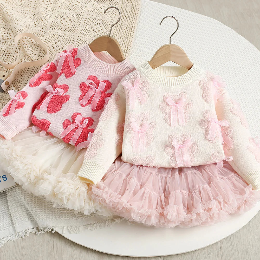 Mädchen Outfit Set mit süßem Bär Bogen Pullover und Mesh Rock