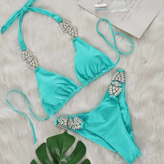 Dreiteiliger Damen-Bikini mit brasilianischem Schnitt – ideal für Strand und Pool