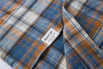 Herren Kurzarm Hemd aus 100 Prozent Baumwolle im karierten Design für den Sommer