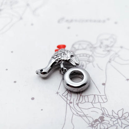 925-Silber-Gänse-Charm mit rotem Schnabel, sichtbarer Ringbefestigung