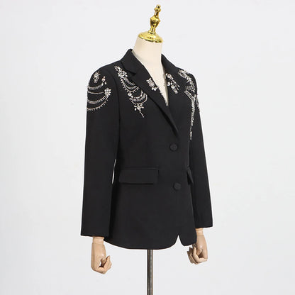 Elegantes Damen-Minikleid mit Perlenverzierung, Reverskragen und langen Ärmeln – Patchwork-Design mit Knopfleiste