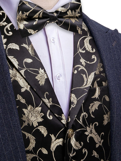 Schwarzes Herrenweste-Set mit Gold-Ornamenten, Fliege und goldfarbener Knopfreihe