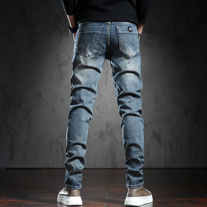 Männer Röhrenjeans in Blau aus hochwertigem Stretch-Denim für Frühling und Sommer