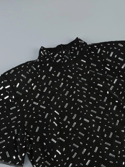 Luxuriöse Damenjacke mit Perlenbesatz und Patchwork-Design – Langarm und Reverskragen