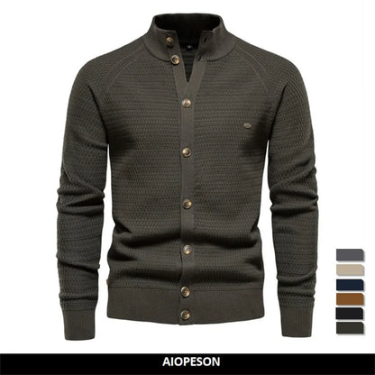 Herren Strickjacke aus Baumwolle im hochwertigen Design für die Wintermode