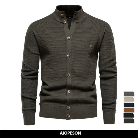 Herren Strickjacke aus Baumwolle im hochwertigen Design für die Wintermode