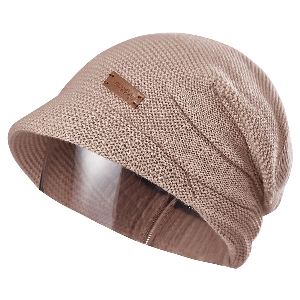 Strickmütze mit Visier und Fleecefutter