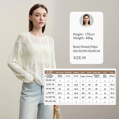 Hellcremer Damen-Strickpullover mit Rundhals, Langarm und Loch-/Zopfmuster, locker sitzend