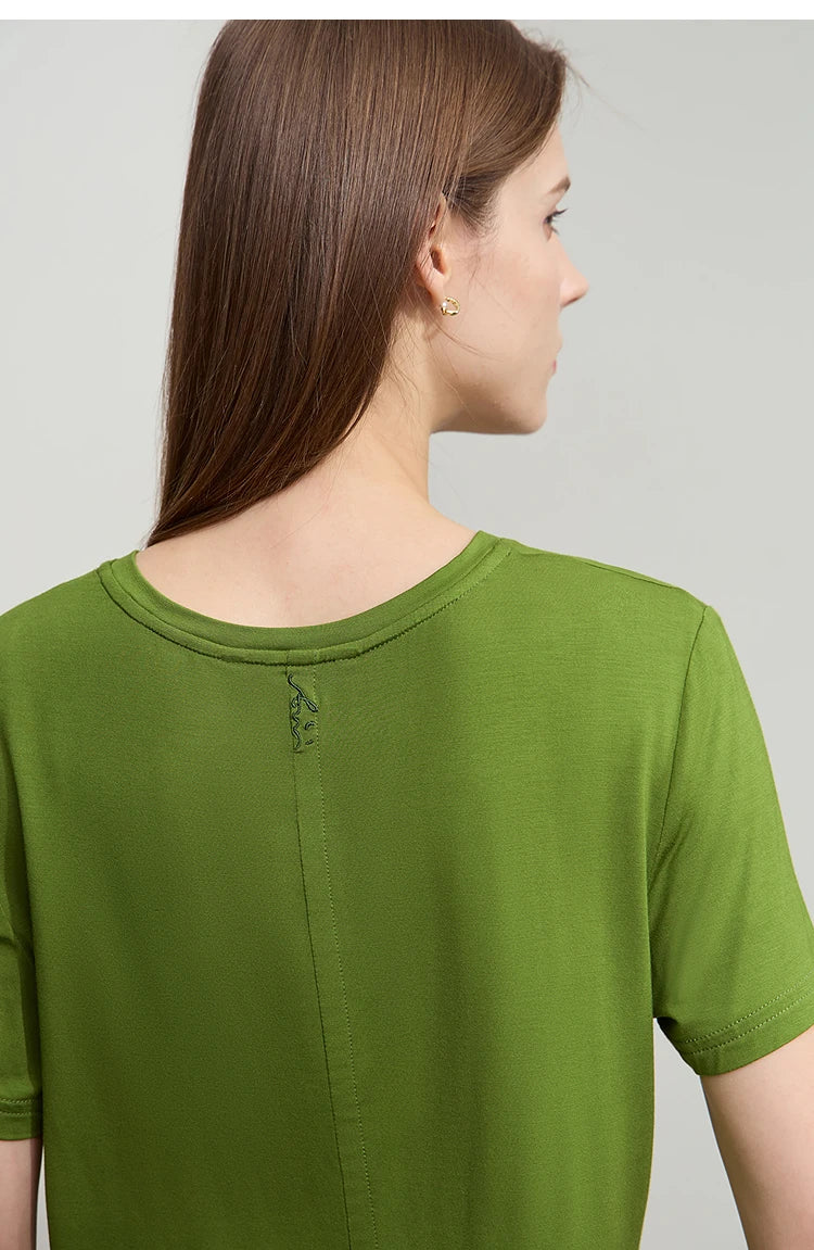 Damen T-Shirt im minimalistischen Casual-Stil mit V-Ausschnitt und kurzen Ärmeln