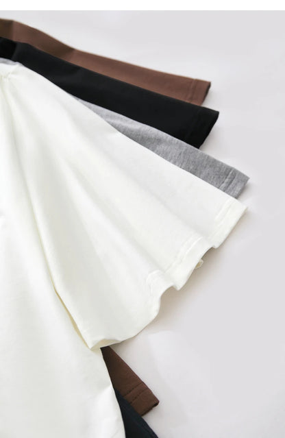 Damen T-Shirt im Minimalismus-Stil mit asymmetrischem Slash Neck und Raffen