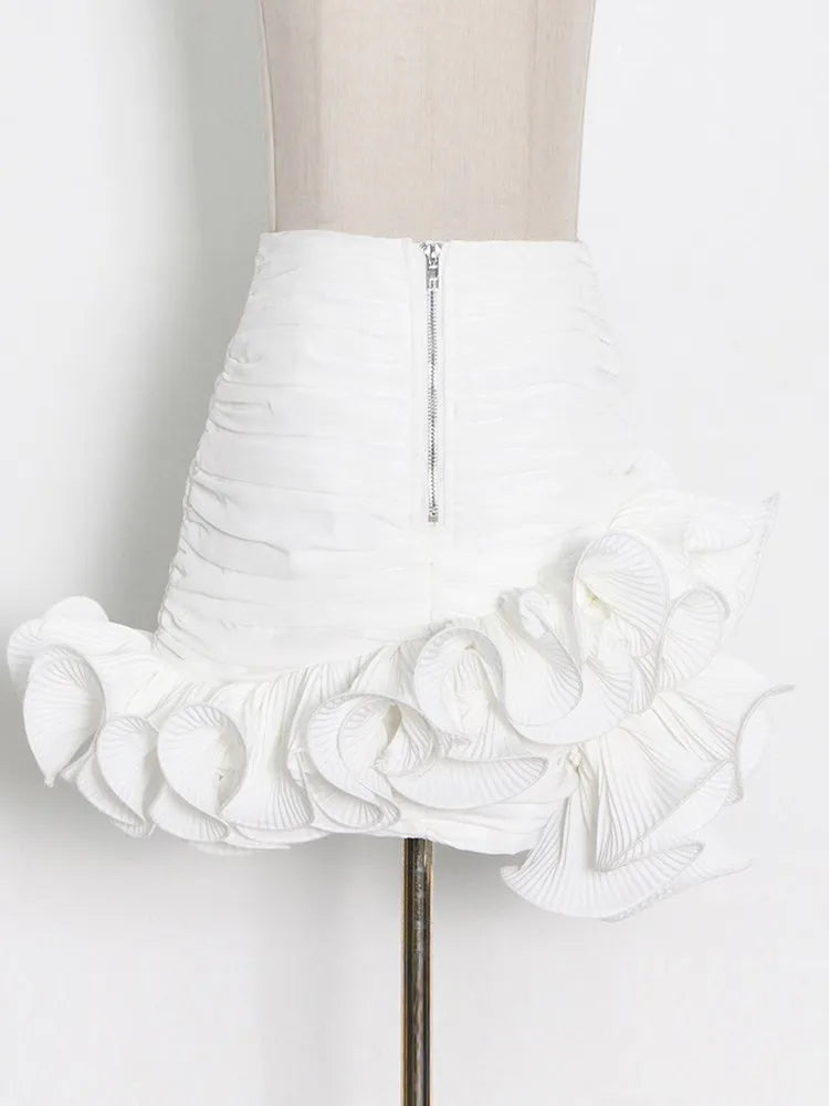 Ärmelloses Damen-Strickkleid mit Applikationen und Hohldesign – figurbetont und sexy für besondere Anlässe