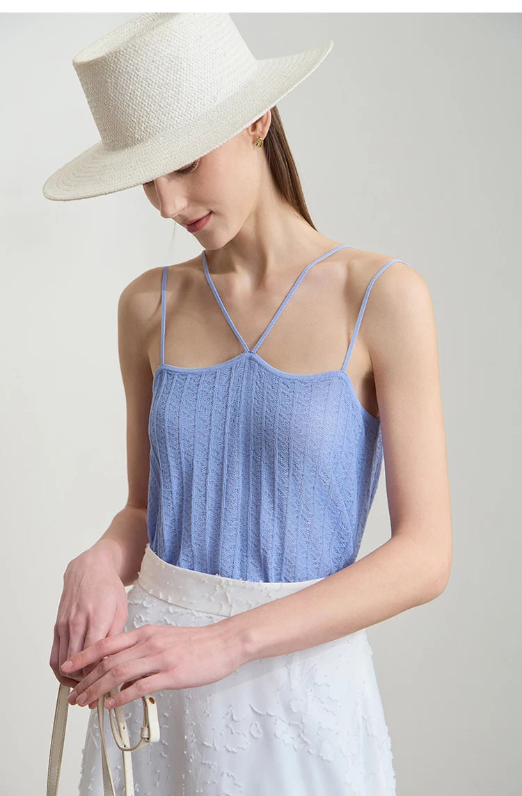 Hemdähnliche Strickweste ohne Ärmel mit dünnen Trägern, hellblau