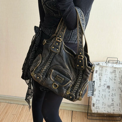 Damen Große Henkeltasche Aus Leder Mit Geflochtenen Details In Retro Waschoptik Groß