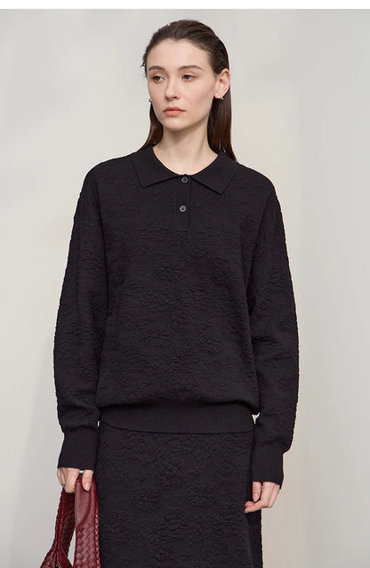 Damenpullover, schwarzer Strick mit Kragen und Knopfleiste, lange Ärmel