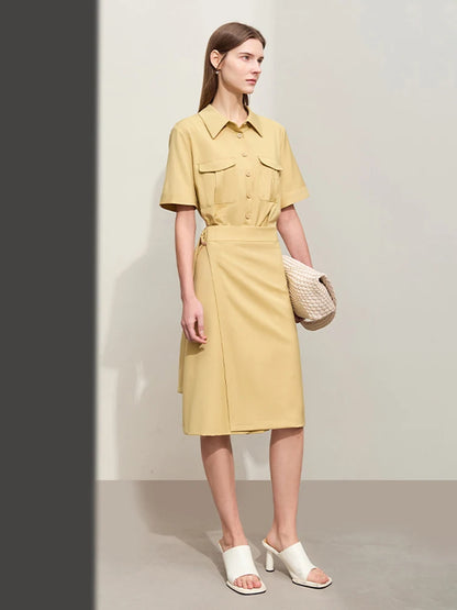 Elegantes Damen Kleid Im Safari Stil Mit Reverskragen