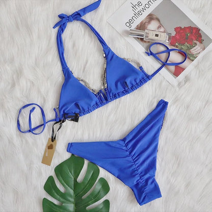 Schwarzes Bikini-Set mit Blumenmuster und Push-up-Effekt – verführerische Bademode für Strand und Pool