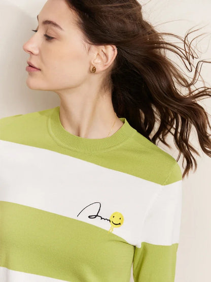 Damen Sommer-T-Shirt im Minimalismus-Stil mit gestreiftem Lächeln-Gesicht