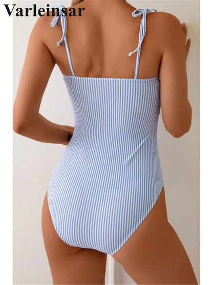 Damen Badeanzug gestreift Rüschen Riemen Monokini hoher Beinausschnitt gepolstert