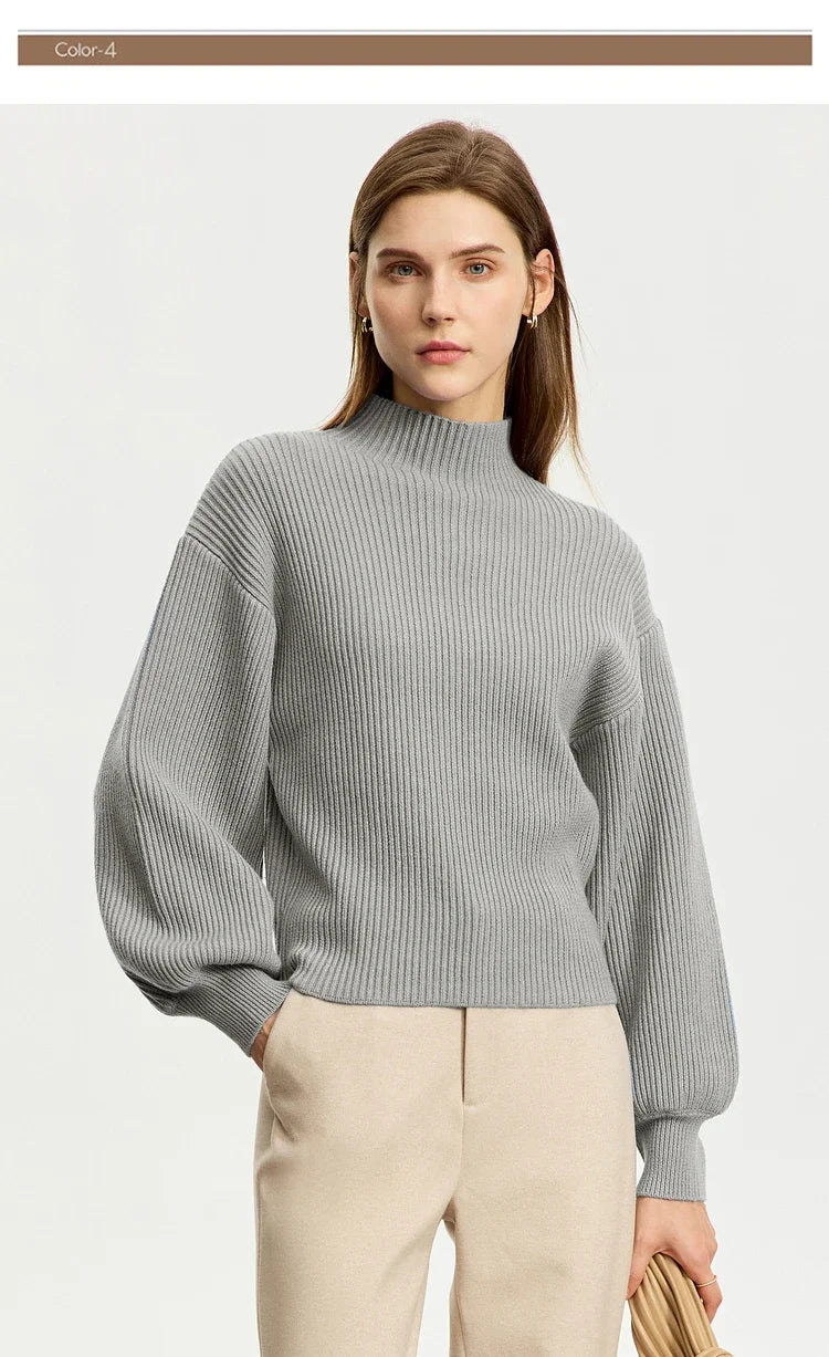Grau melierter Wollpullover mit Stehkragen, geripptem Strick und Laternenärmeln