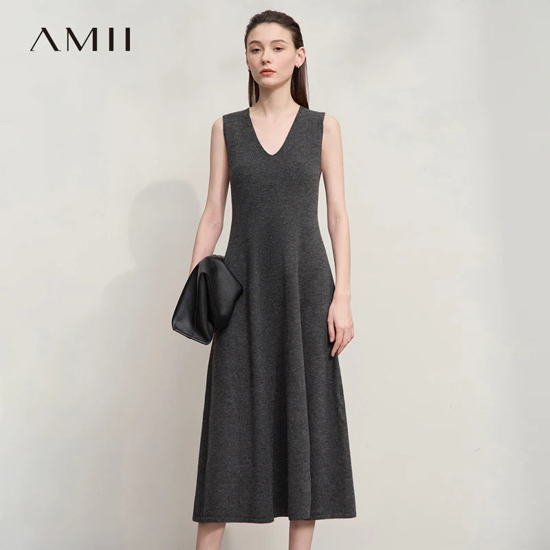 Elegantes Strickkleid Damen Mit V-Ausschnitt Und A-Linie