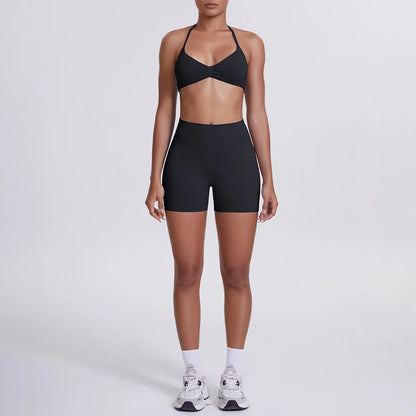 Nahtloses Yogaset für Frauen in schwarz: High-Waist Shorts & Sport-BH