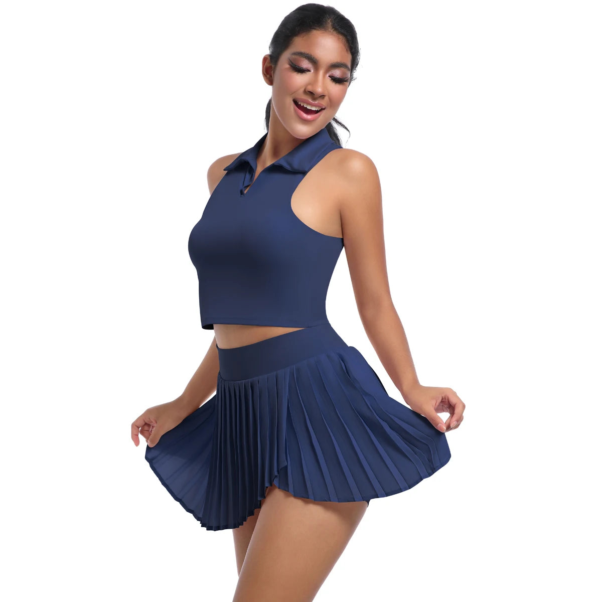 Dunkelblauer Yogaanzug mit Polokragen-Top und Faltenrock-Shorts