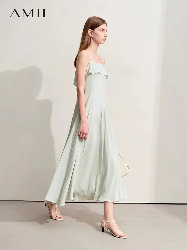 Mintgrünes Chiffon-Sommerkleid mit Spaghettiträgern und Volant, seitlich