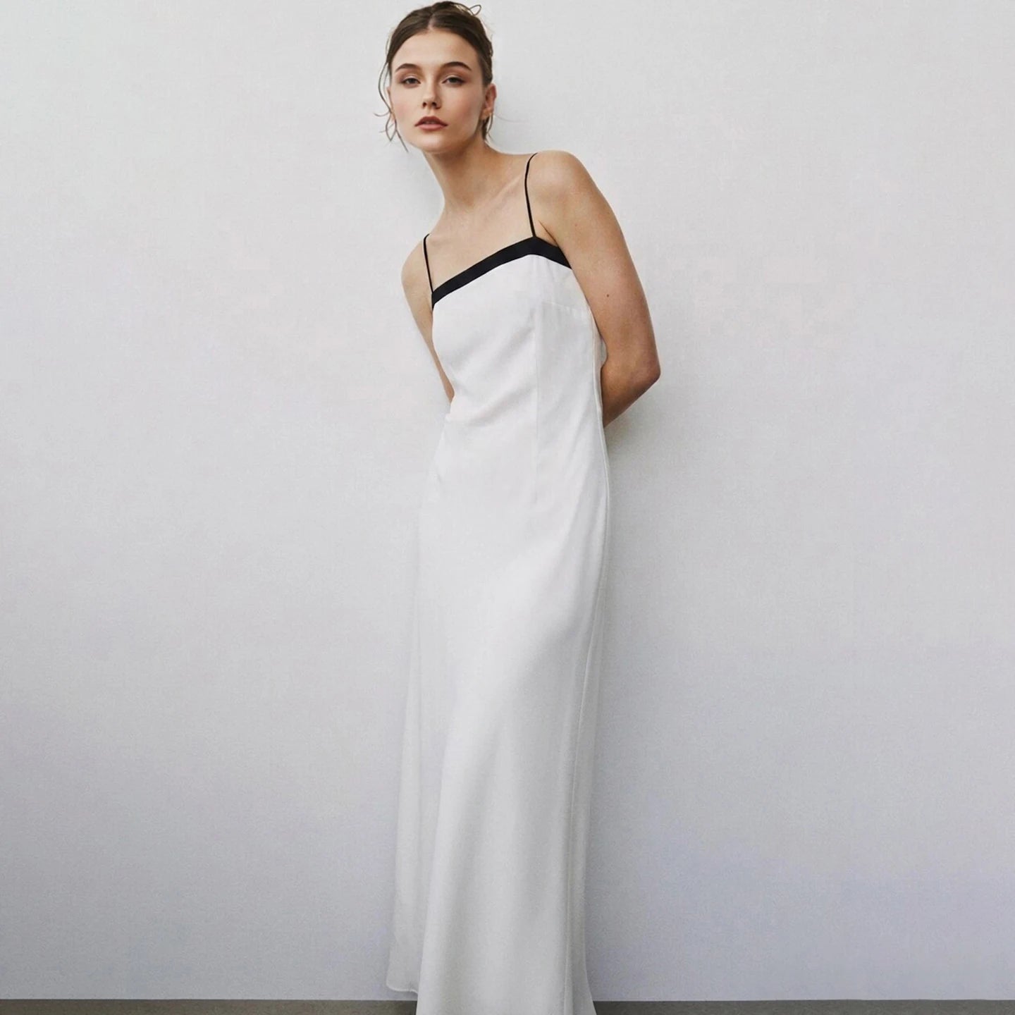 Stylisches Sommerdamenkleid Mit Farbblock Und Bequemem Sitz Für Damen
