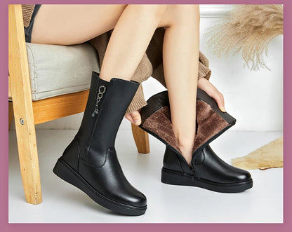 AIYUQI Women's Winter Boots Wool 2025  New Large Size 41 42 43 Women's Snow Boots Wool Flat Women's Mid-Boots