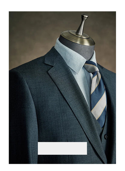 Grünes Herren-Anzugset mit zweireihigem Blazer, Weste und Hose aus Baumwolle – ideal für formelle Anlässe und Hochzeiten